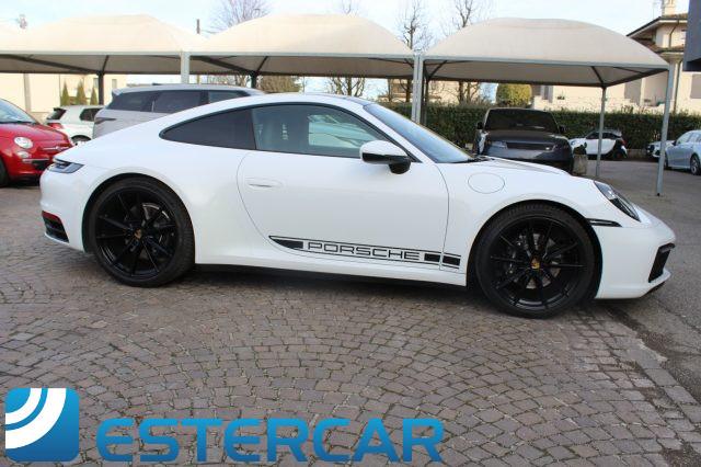 PORSCHE 911 992 Carrera