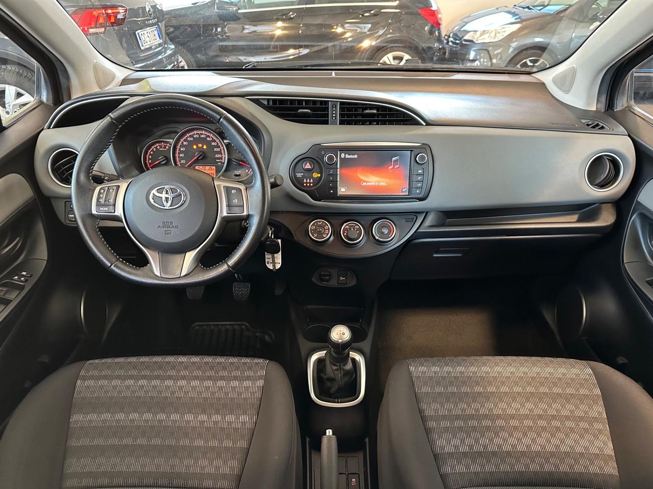 Toyota Yaris 1.0 5 porte Lounge