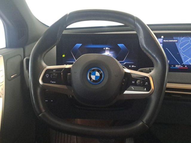 BMW iX xDrive 40 Pacchetto Sportivo Aut.