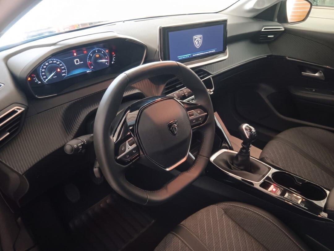 Peugeot 208 Allure 1.2 (100 cv)