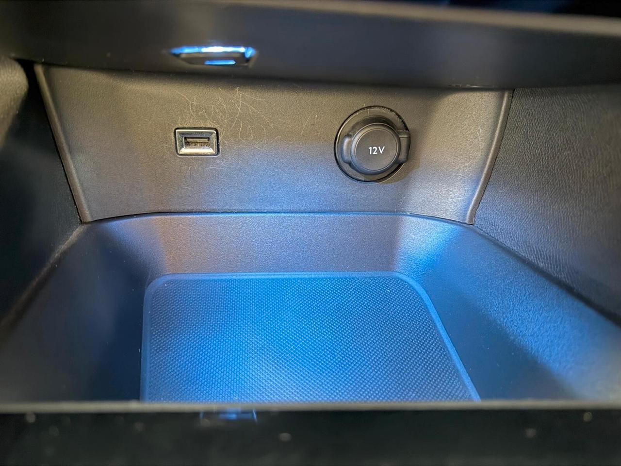 Peugeot 3008 BlueHDi 130 S&S Business 2019