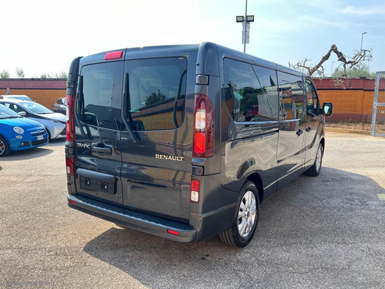 RENAULT TRAFIC EQUILIBRE MY24 2.0 DCI 150CV 9 POSTI KM 0