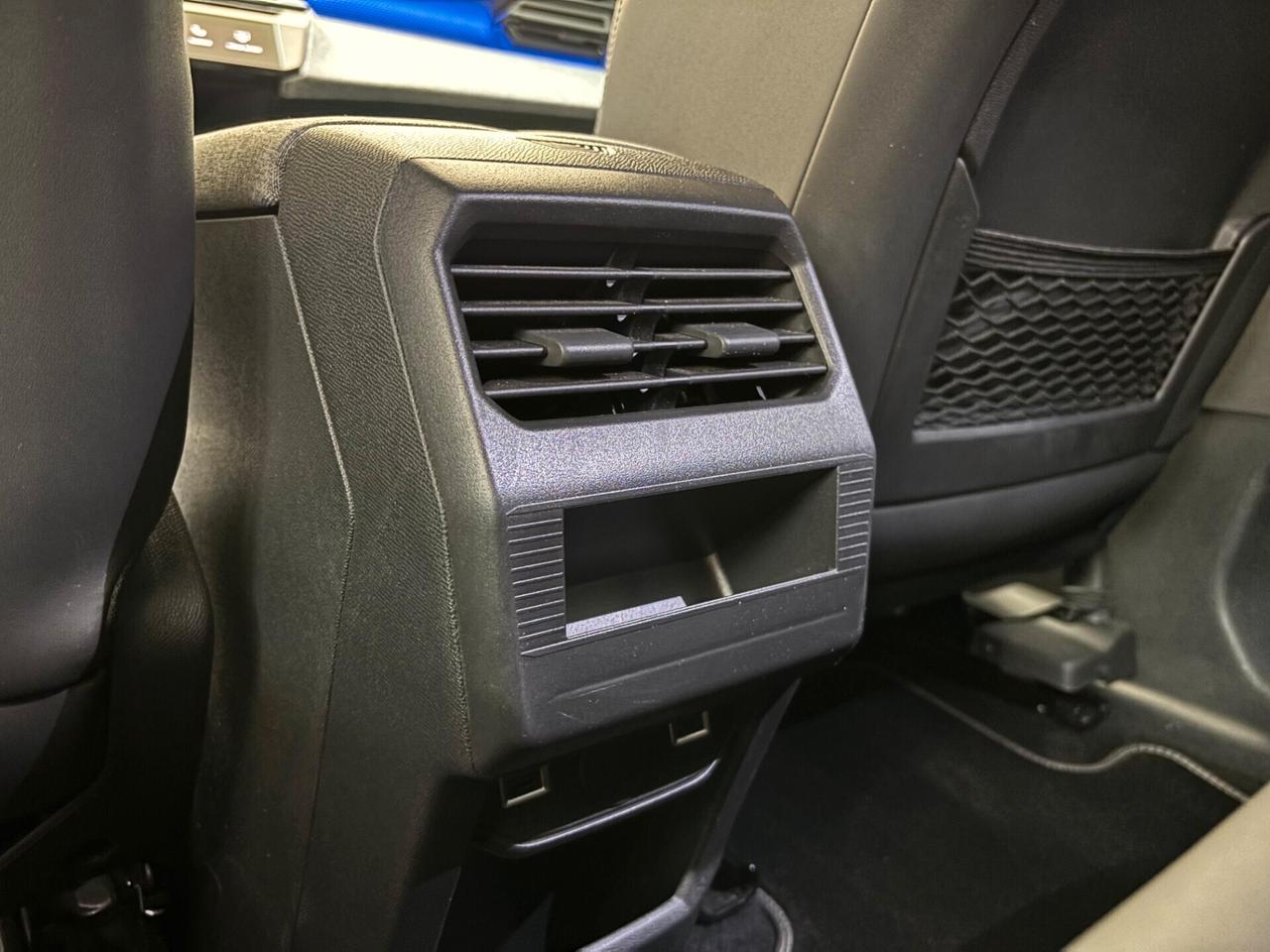 Peugeot 3008 Hybrid 145 e-DCS6 GT Vari Colori