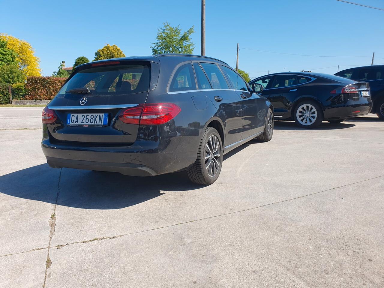 MERCEDES BENZ C180 D SW BUSINESS EXTRA IVA ESPOSTA