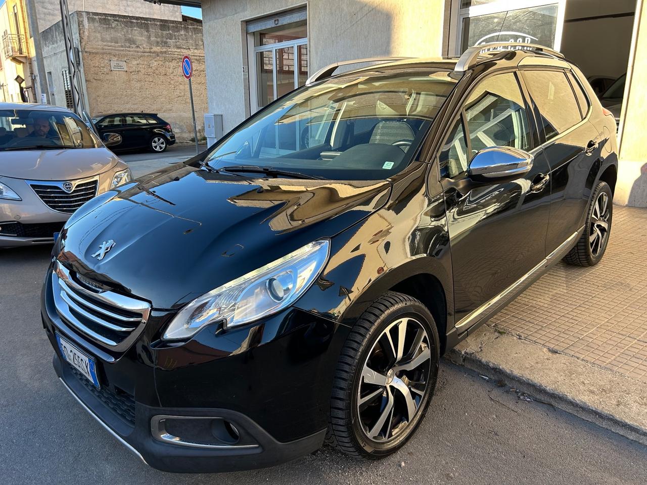 Peugeot 2008 BlueHDi 100 S&S Black Matt