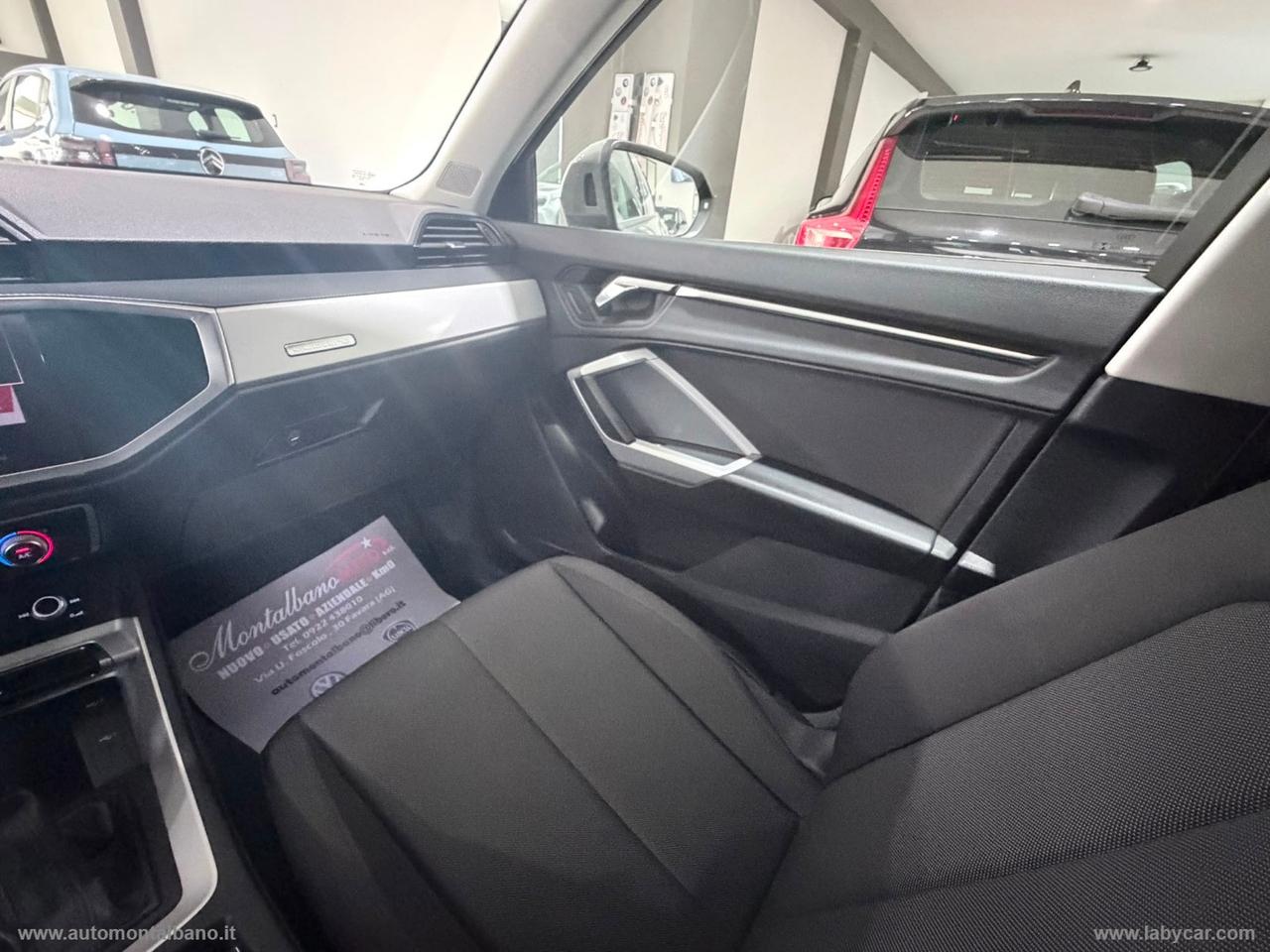 AUDI Q3 35 TDI quattro S tronic Business