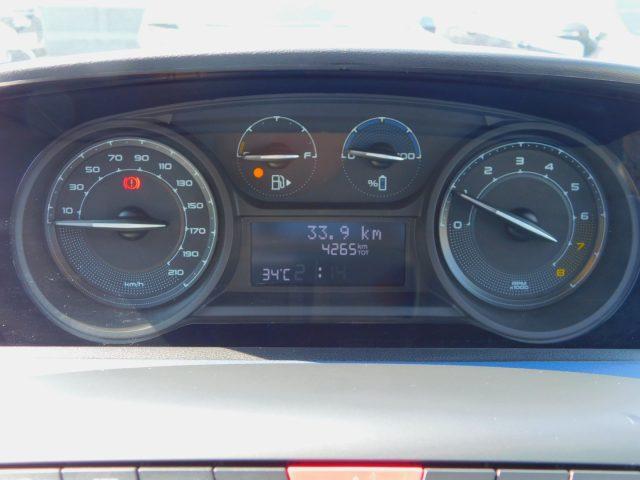 LANCIA Ypsilon 1.0 Hybrid Oro 70 CV Km. 4200 !!!!