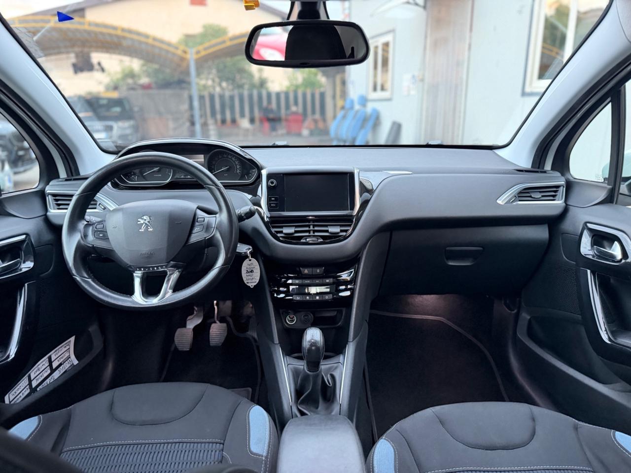 Peugeot 208 82cv 5 porte Allure Km Certificati