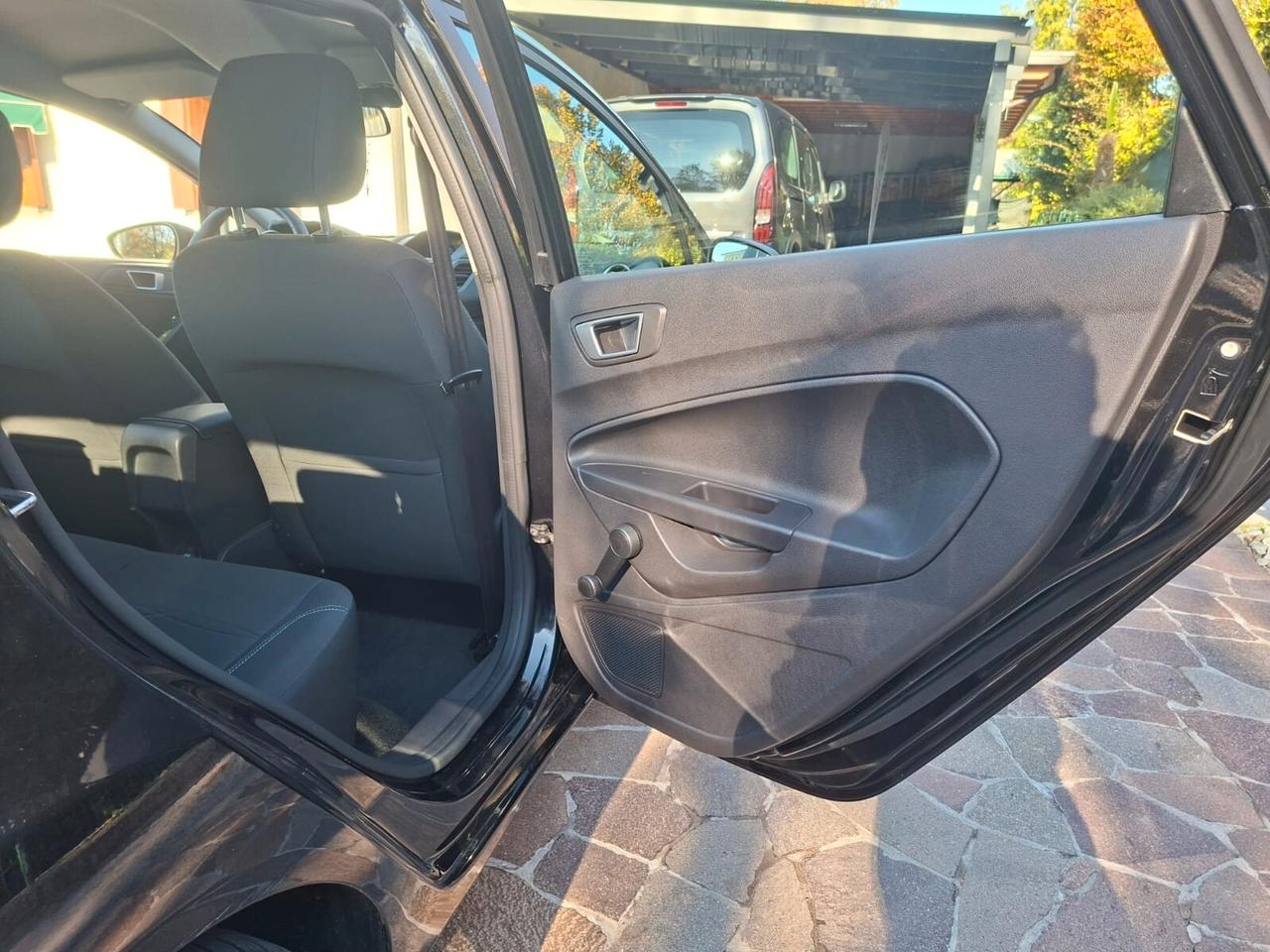 Ford Fiesta 2013 1.2