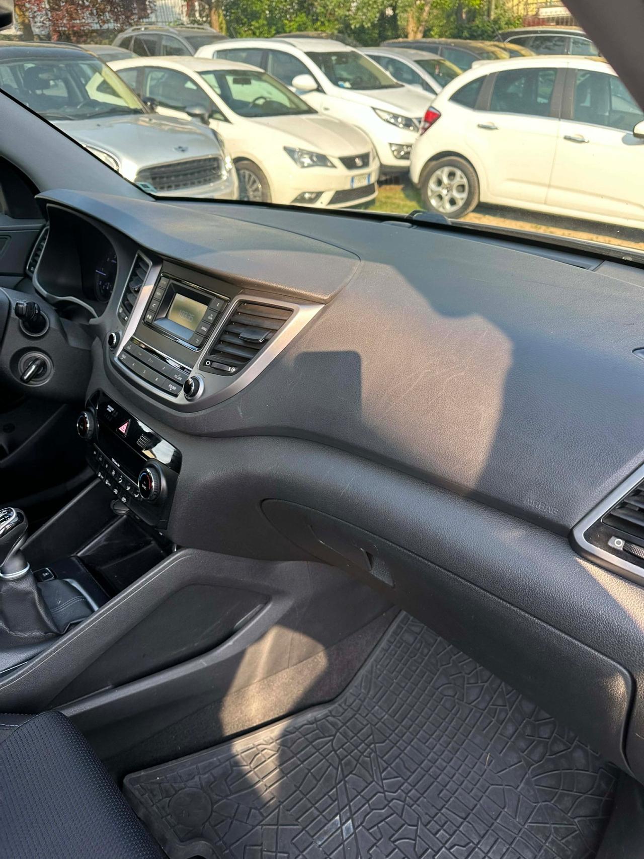 Hyundai TUCSON 1.7 CRDi KMCERT GARANZ UNICOPR
