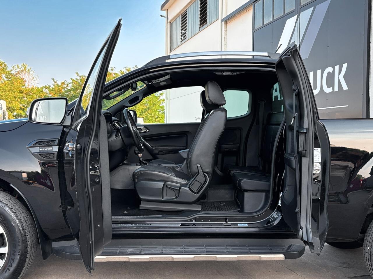 Wildtrak Supercab + Cassone lungo 213cv - Gancio - Prezzo + IVA