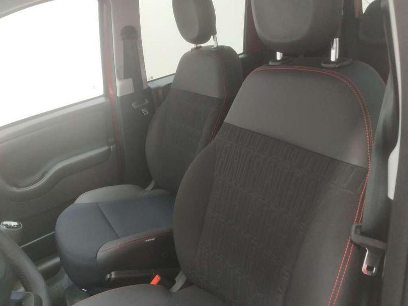 FIAT Panda Cross Panda 1.0 firefly hybrid (Red) s&s 70cv 5p.ti