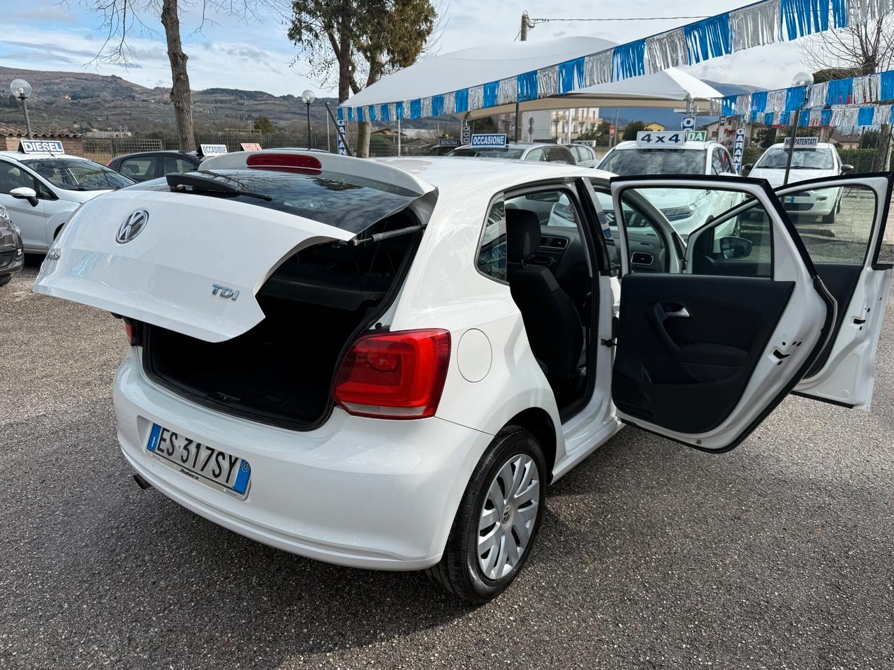 " UNA CHICCA " Volkswagen Polo 1.6 TDI 90CV