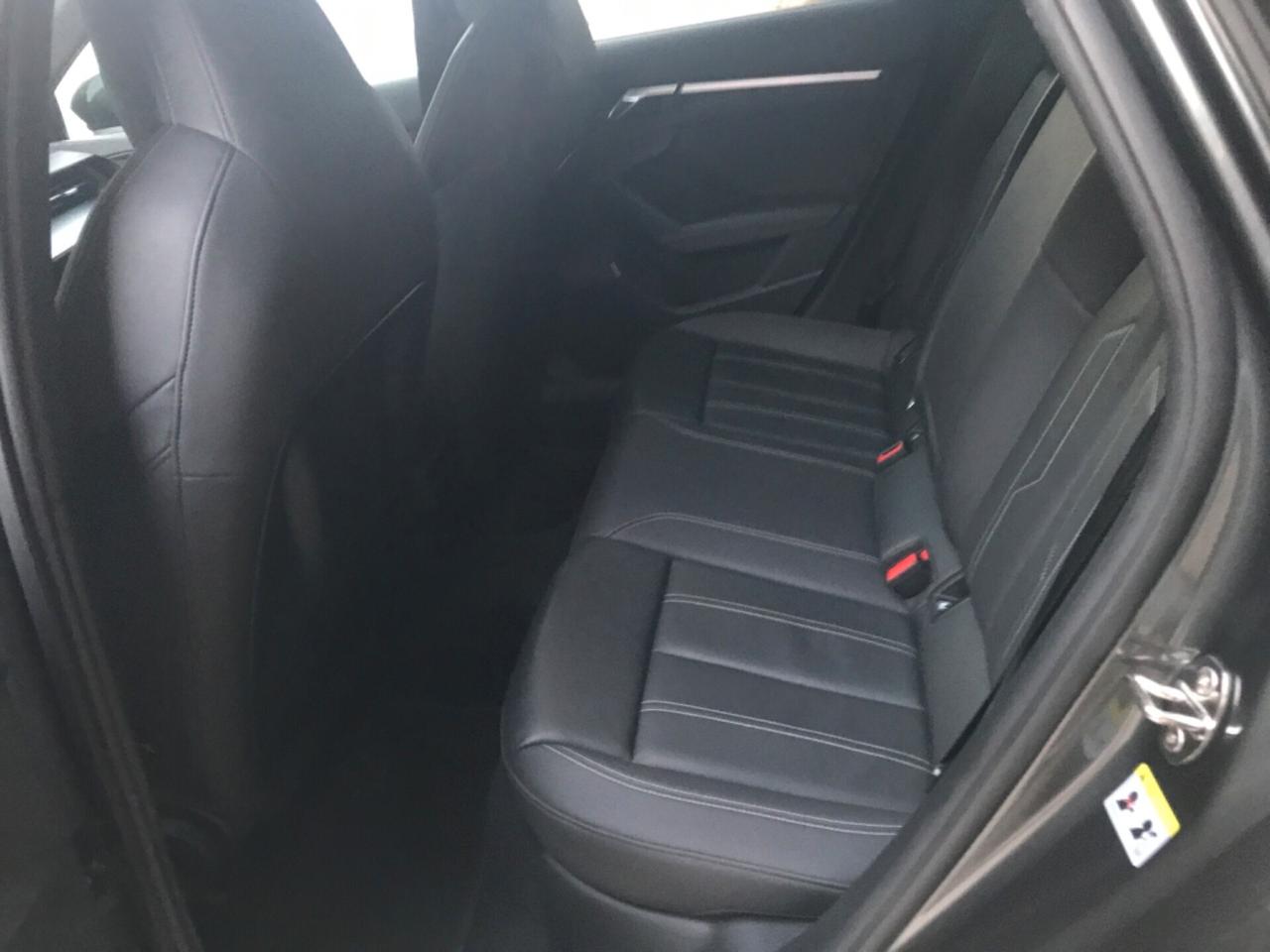 Audi A3 SPB 30 g-tron S tronic 131CV S LINE BLACK EDITION " TETTO PELLE LED MATRIX B&O 18 "