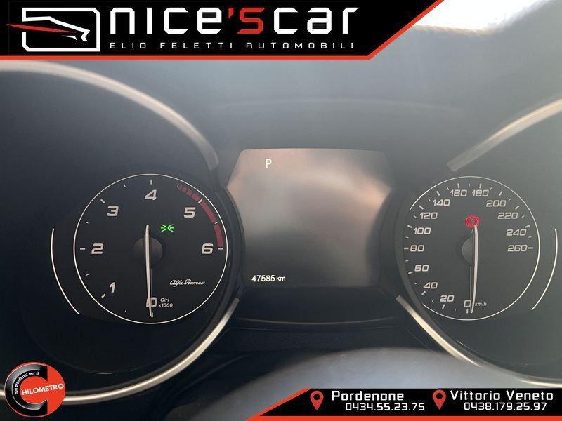 Alfa Romeo Stelvio 2.2 Turbodiesel 190 CV AT8 RWD Sprint