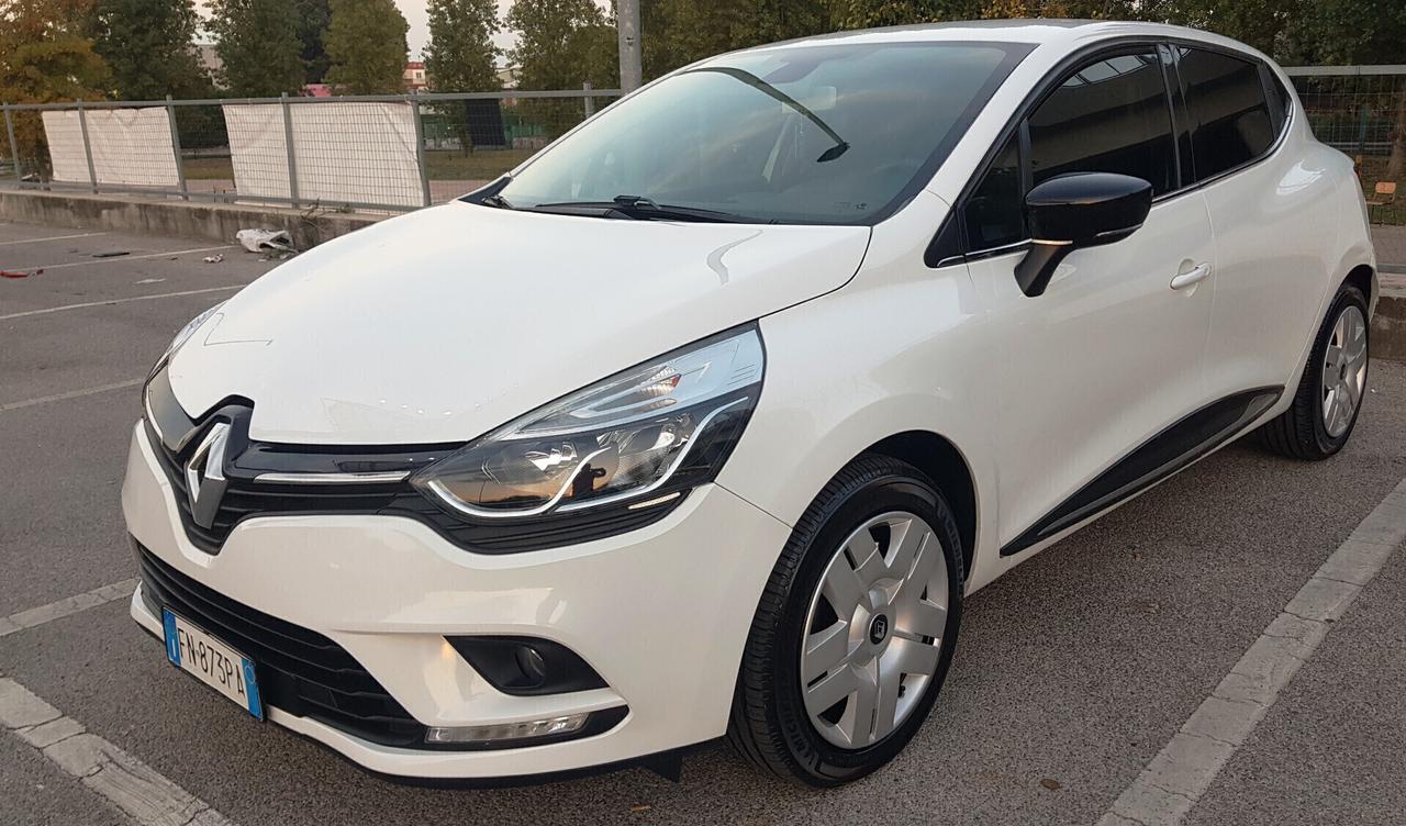 RENAULT CLIO 1.5 DCi 75CV 5P ZEN 02/2018