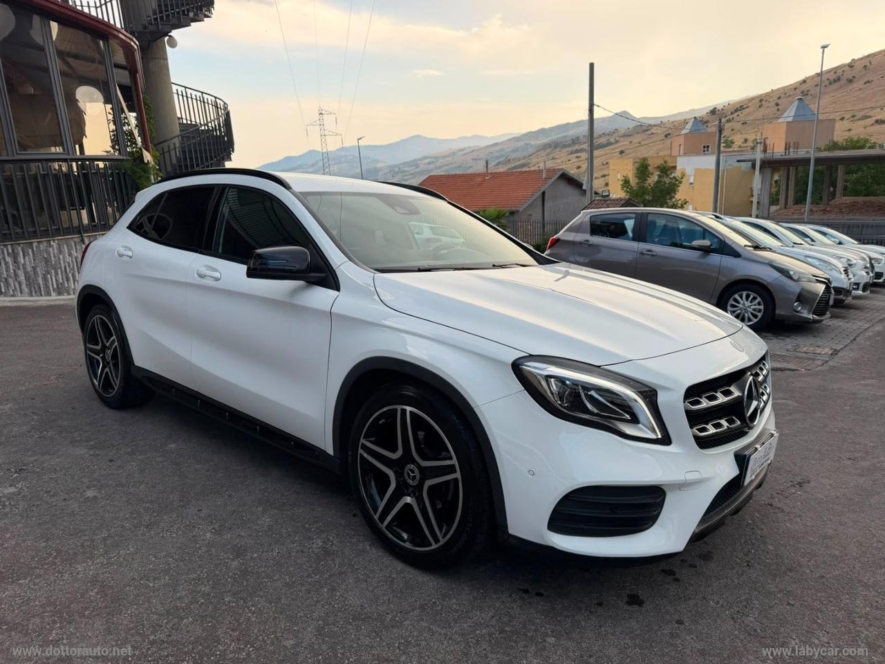 MERCEDES-BENZ GLA 200 d Automatic 4Matic Premium