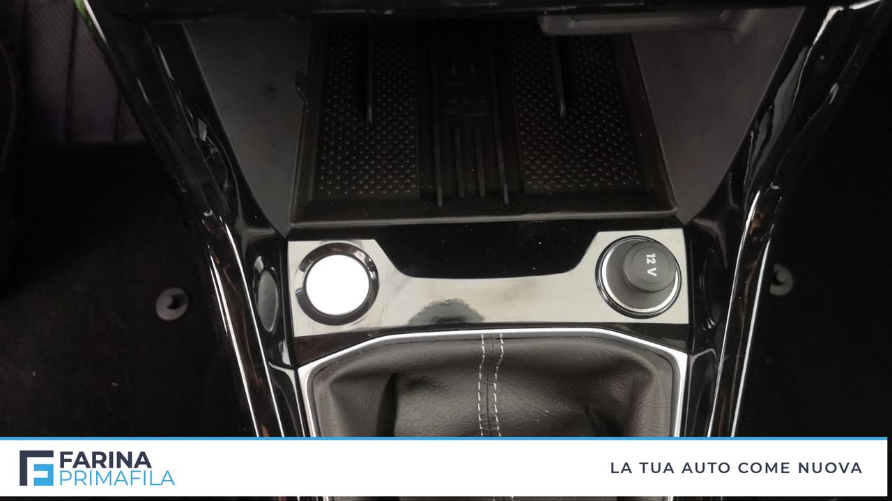 VOLKSWAGEN T-Cross 2024 - T-Cross 1.0 tsi R-Line Plus 115cv