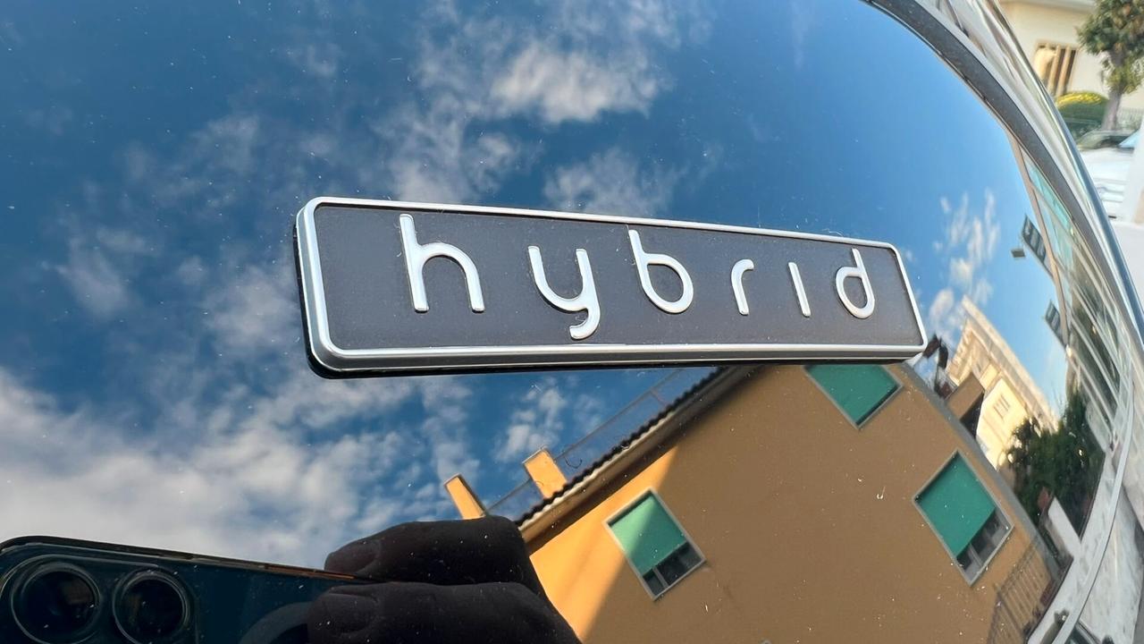 Lancia Ypsilon 1.0 FireFly 5 porte S&S Hybrid Gold