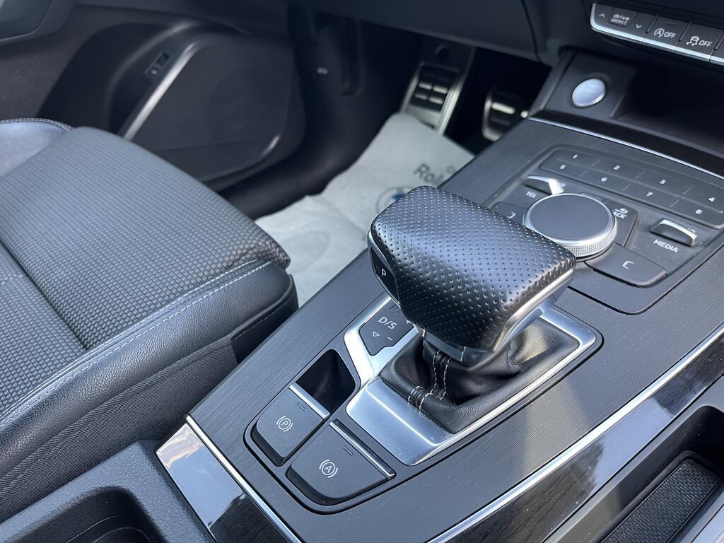 Audi Q5 40 2.0 TDI S line Plus Quattro S tronic
