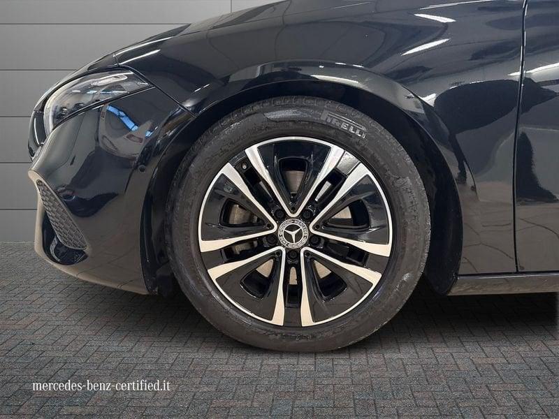 Mercedes-Benz Classe A A 180 d Progressive Advanced auto