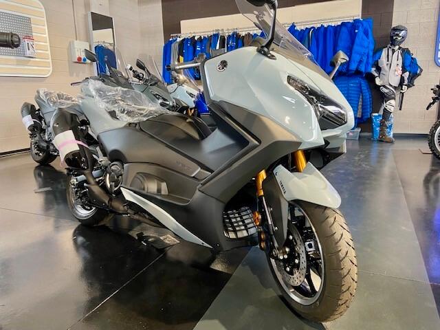 Yamaha T Max TECH - km Zero