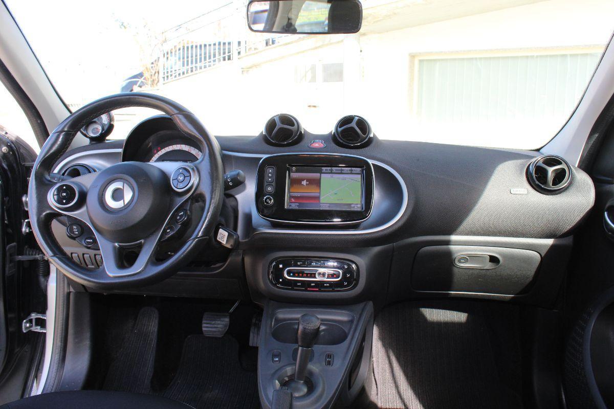 SMART - Forfour - EQ Passion