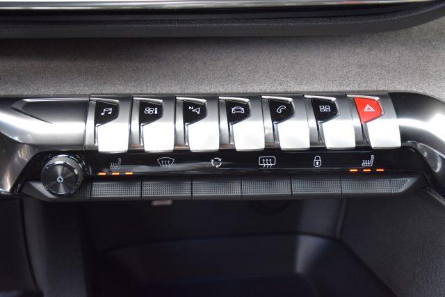 PEUGEOT 3008 BlueHDi 130 S&S EAT8 GT Pack