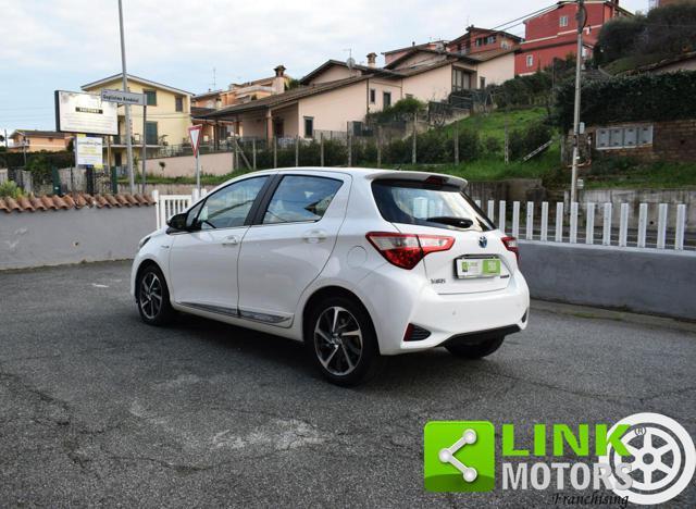 TOYOTA Yaris 1.5 Hybrid 5 porte Style