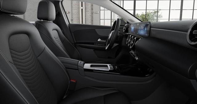 MERCEDES-BENZ A 180 d Automatic Progressive Advanced