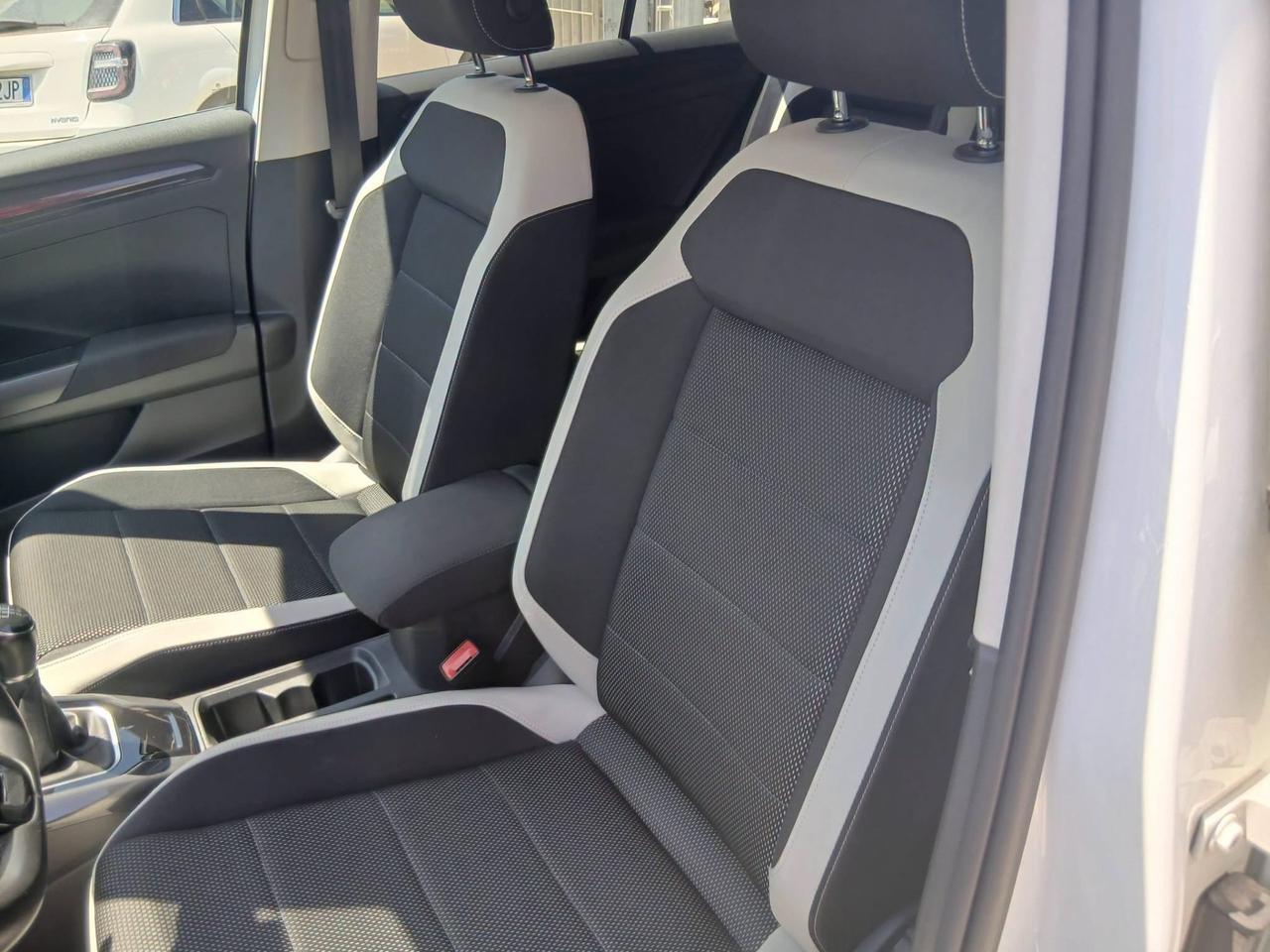 Volkswagen T-Roc 1.6 TDI SCR Advanced BlueMotion Technology