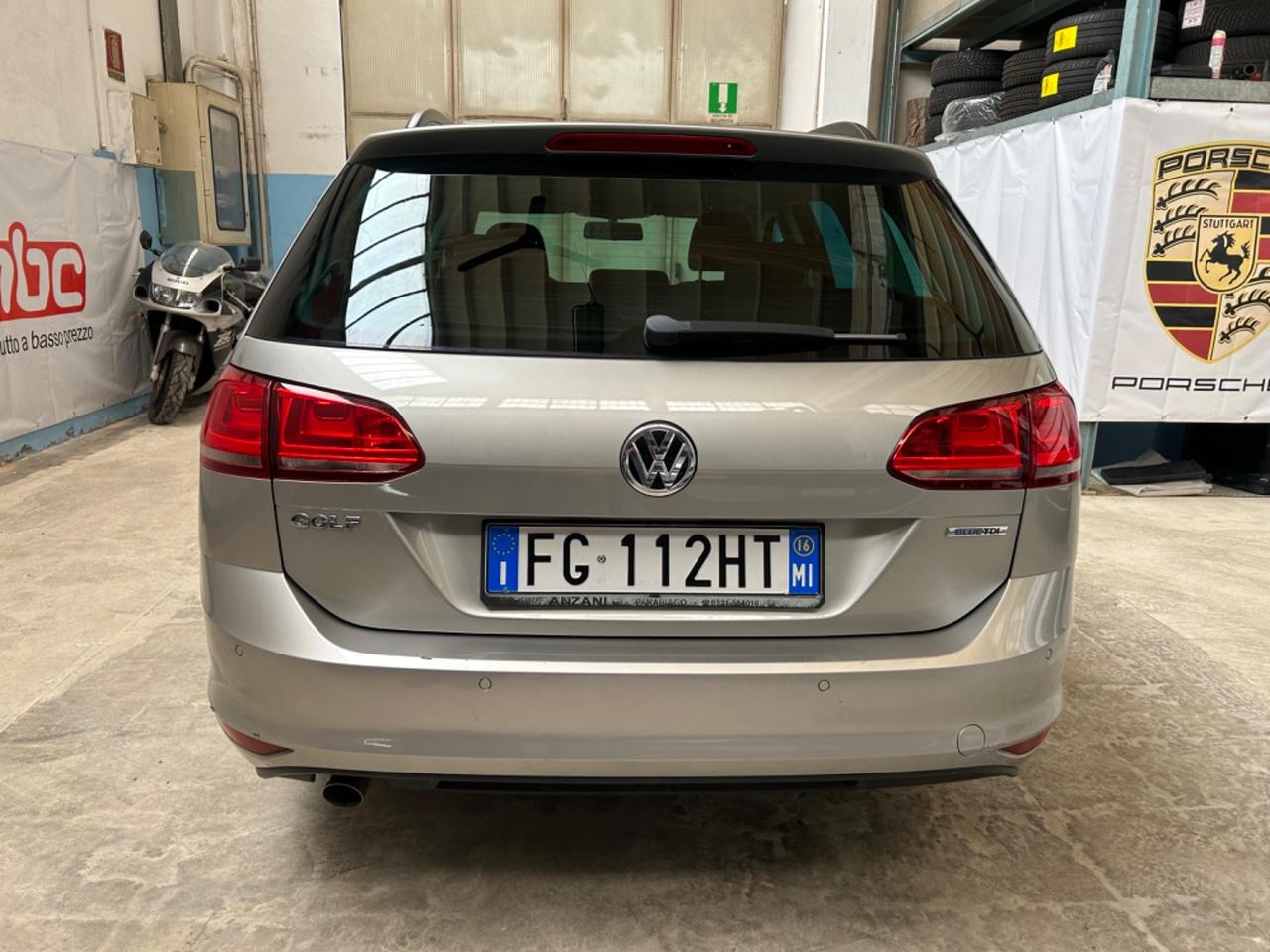 Volkswagen Golf Variant 1.6 TDI 110 CV DSG Executive BlueMotion Tech.
