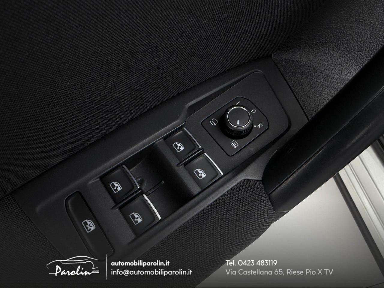 Volkswagen Tiguan 1.6 tdi Sport R-Line LED-CarPlay-19''