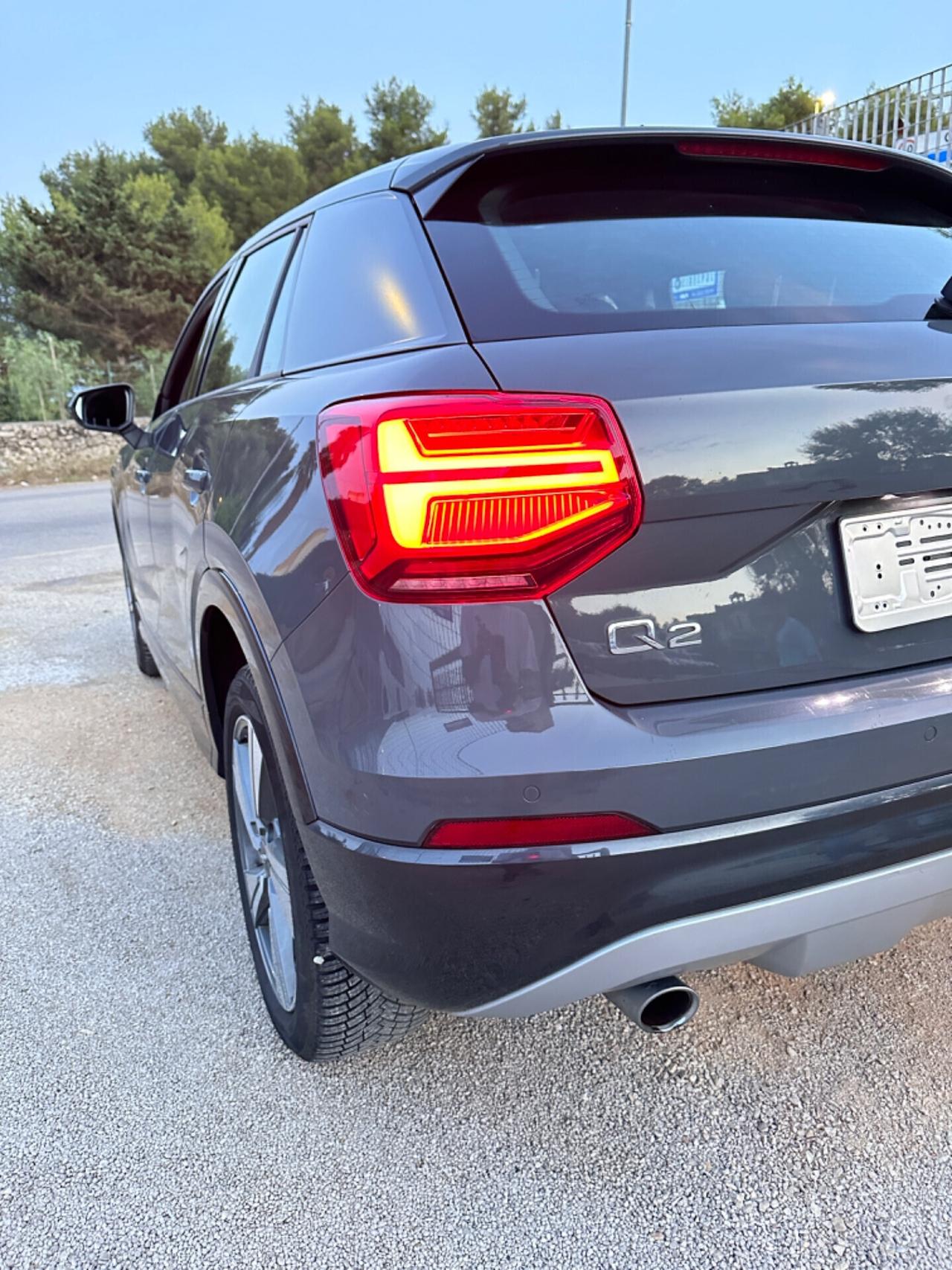 Audi Q2 S tronic Sport-2019 VIRTUAL/18/AMBIENT LIGHT