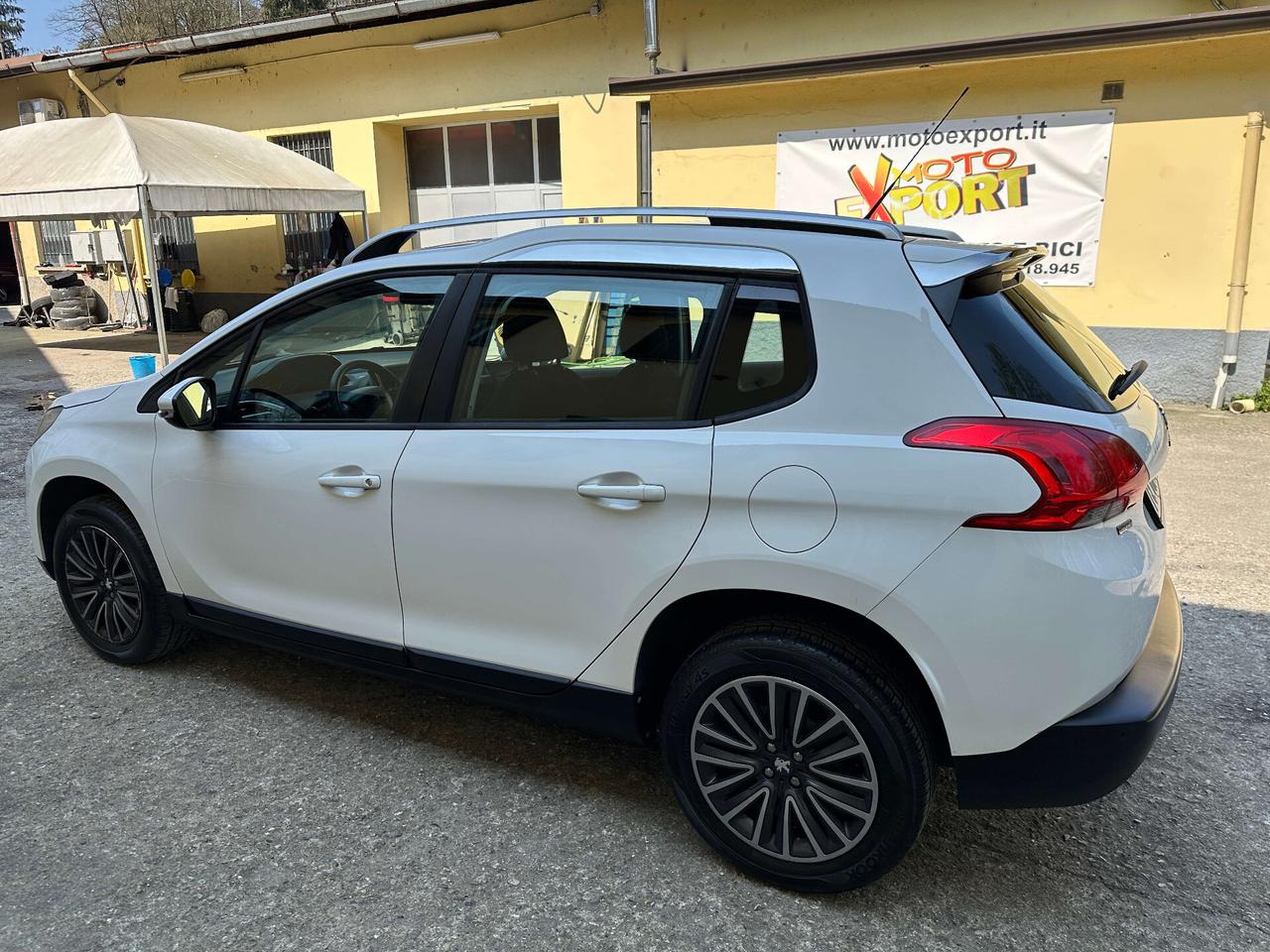 Peugeot 2008 BlueHDi 75 Active