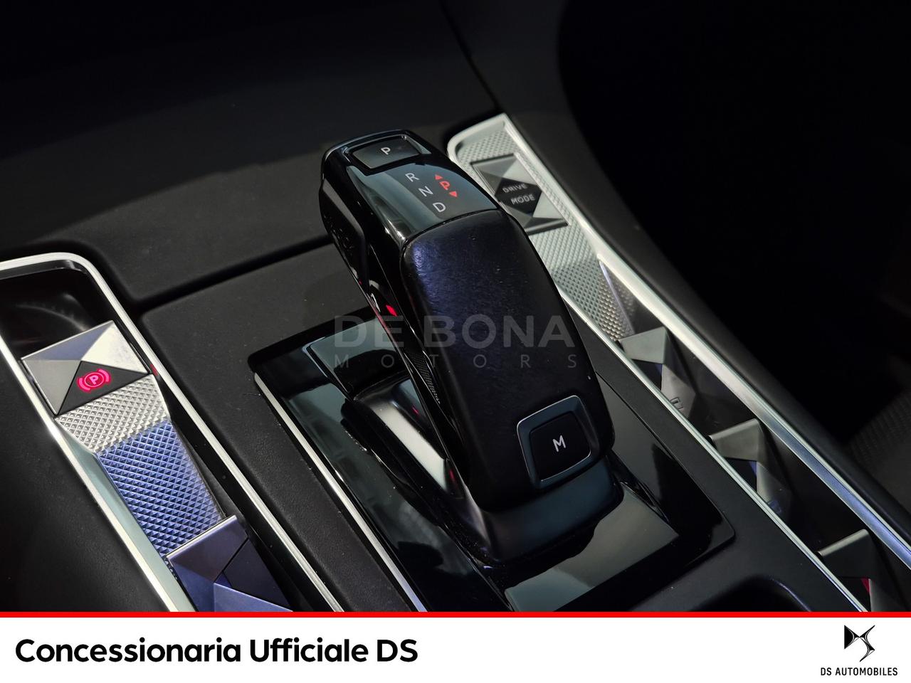 DS DS 7 Crossback crossback 1.6 puretech so chic 225cv auto