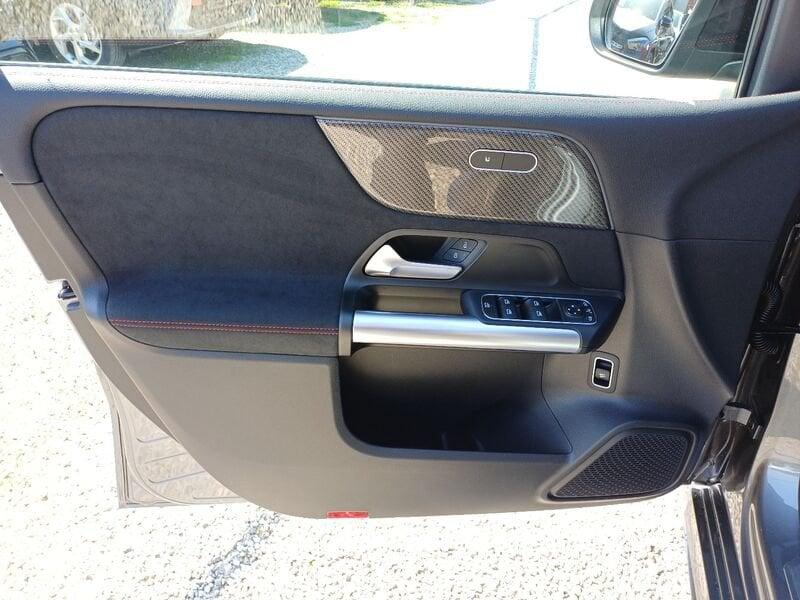 Mercedes-Benz Classe B B 180 d AMG Line Advanced Plus NIGHT-PACK