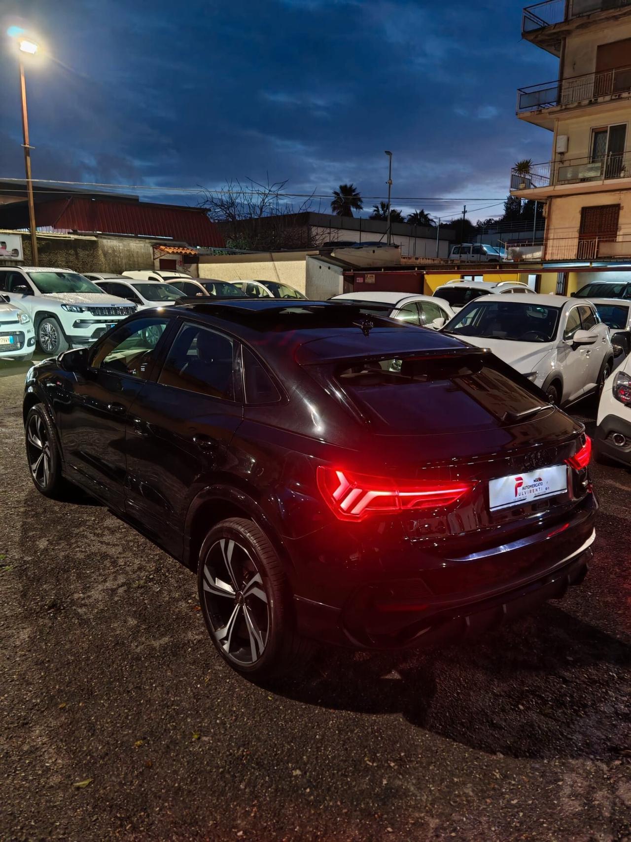 Audi Q3 SPB 40 TDI quattro S tronic line edition Total black