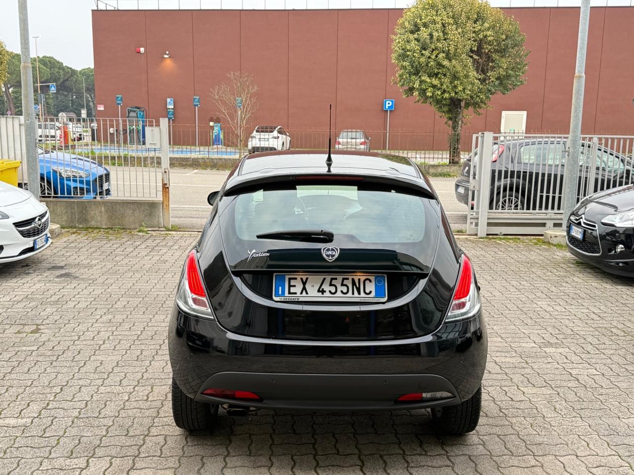 Lancia Ypsilon 1.2 69 CV 5 porte Elle