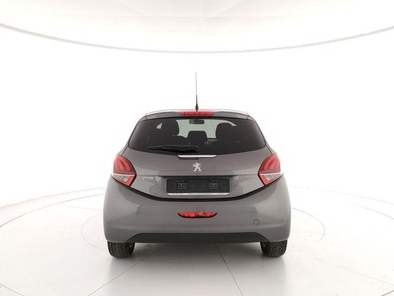 Peugeot 208 I 2015 PEUGEOT 1.2 VTI STYLE