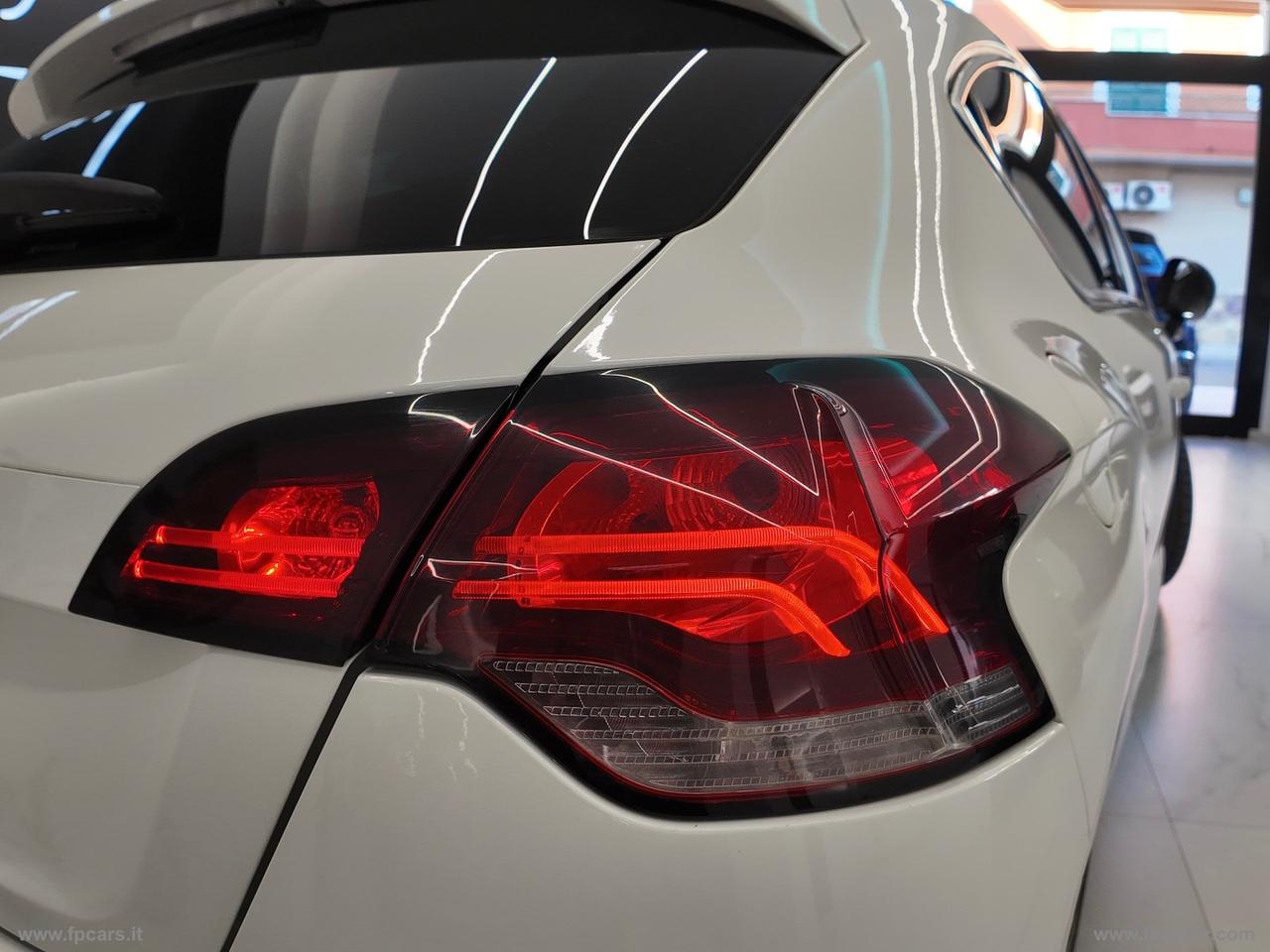 DS AUTOMOBILES DS 4 1.6 e-HDi 115 airdream Just Matt