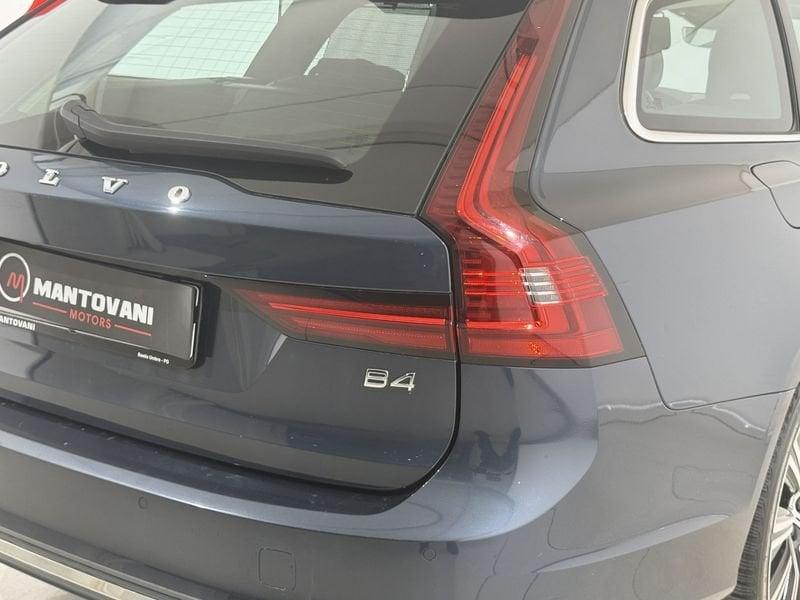 Volvo V90 B4 D automatico Plus Bright