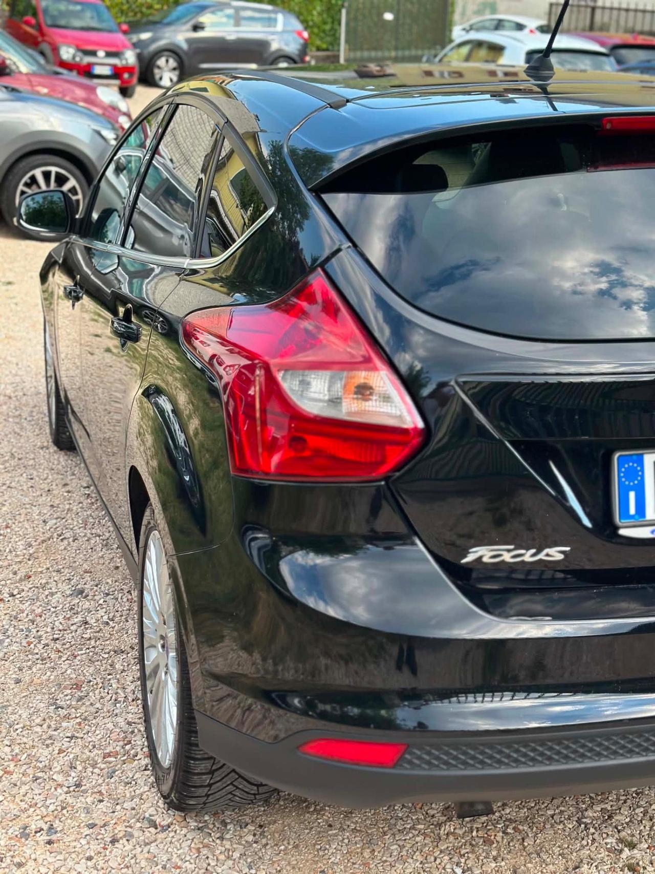 Ford FOCUS 1.6 TDCi 115 CV TITANIUM KMCERT GARANZ