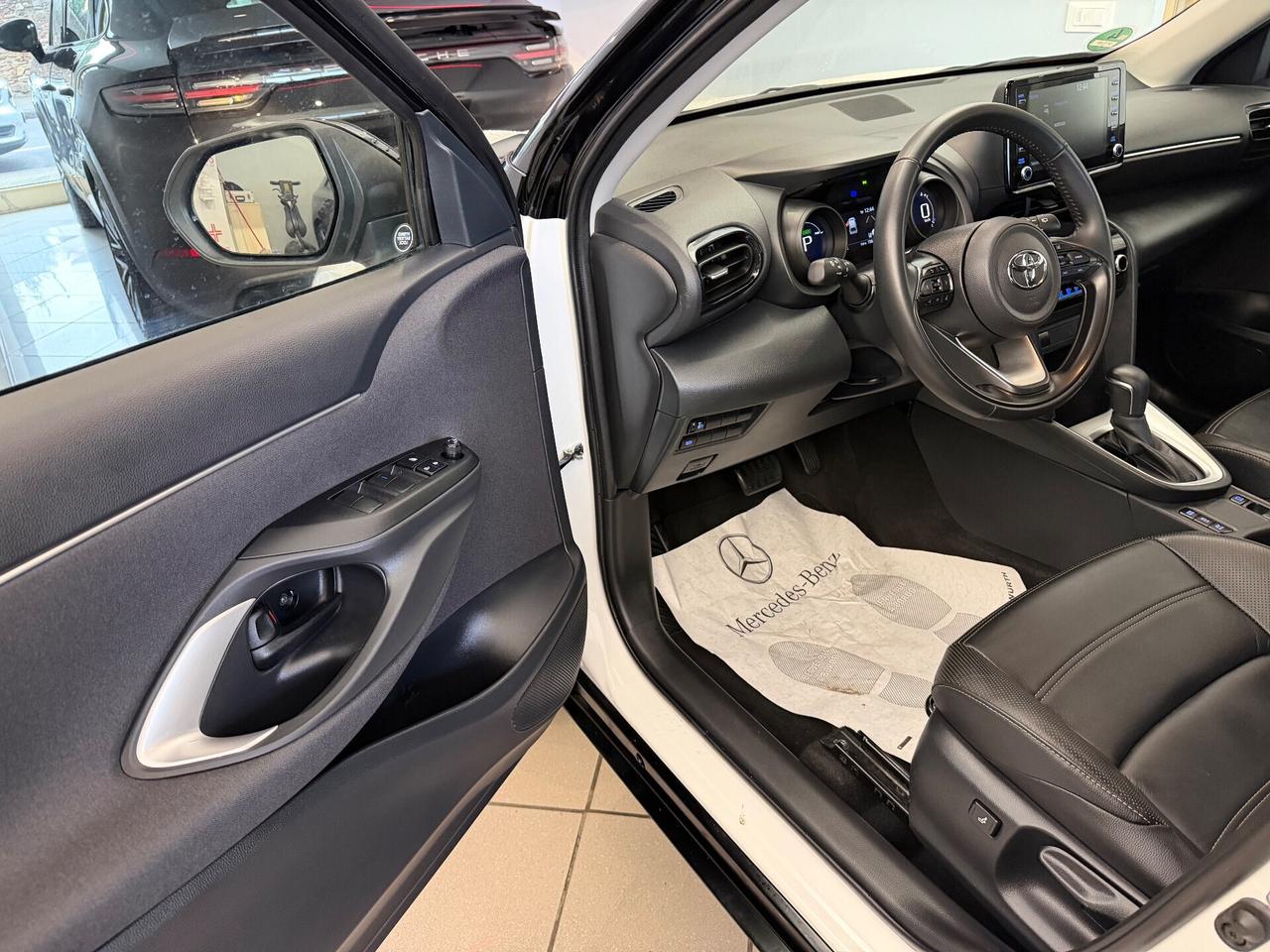 Yaris Cross 1.5 Hybrid 5p. E-CVT Lounge