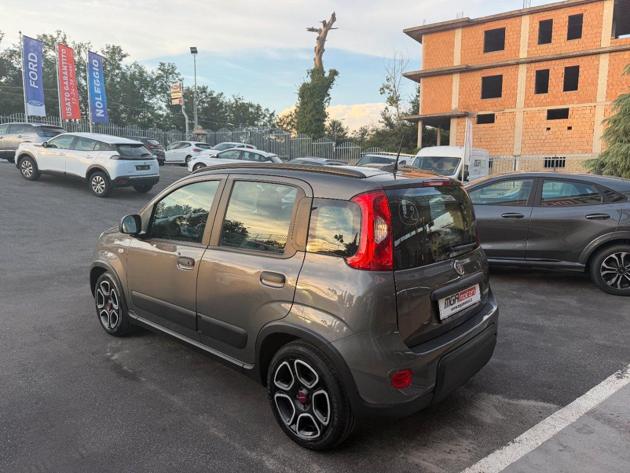 Fiat Panda 1.0 firefly hybrid City Life s&s 70cv 5p.ti