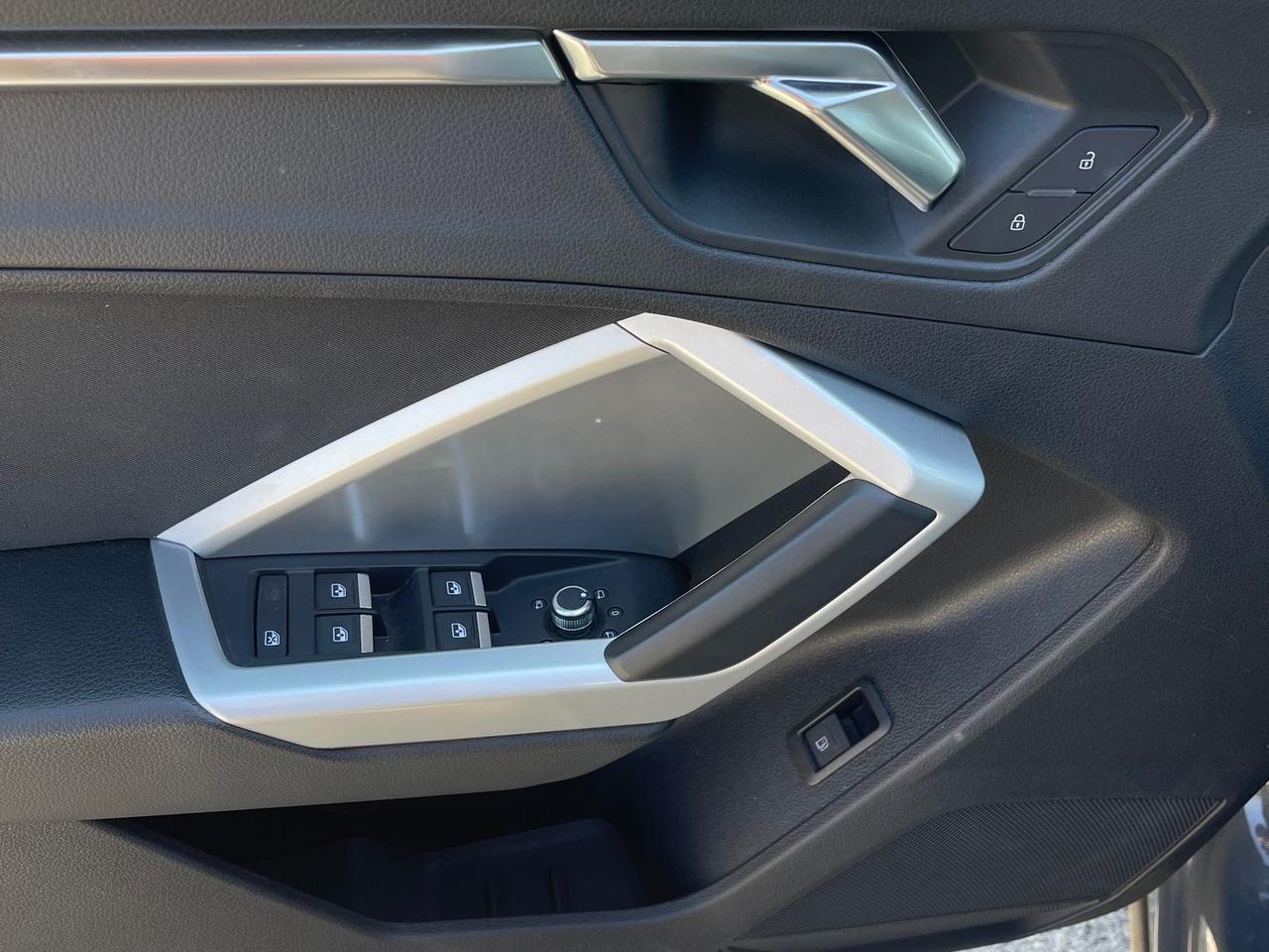 Audi Q3 1.4 45 TFSI e PHEV S Line S tronic #10115