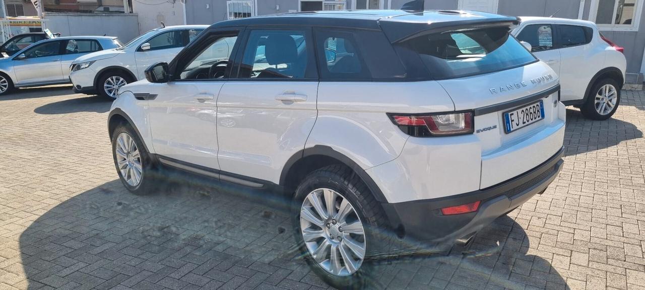 Land Rover Range Evoque 2.0 TD4 150 CV 5p. Pure