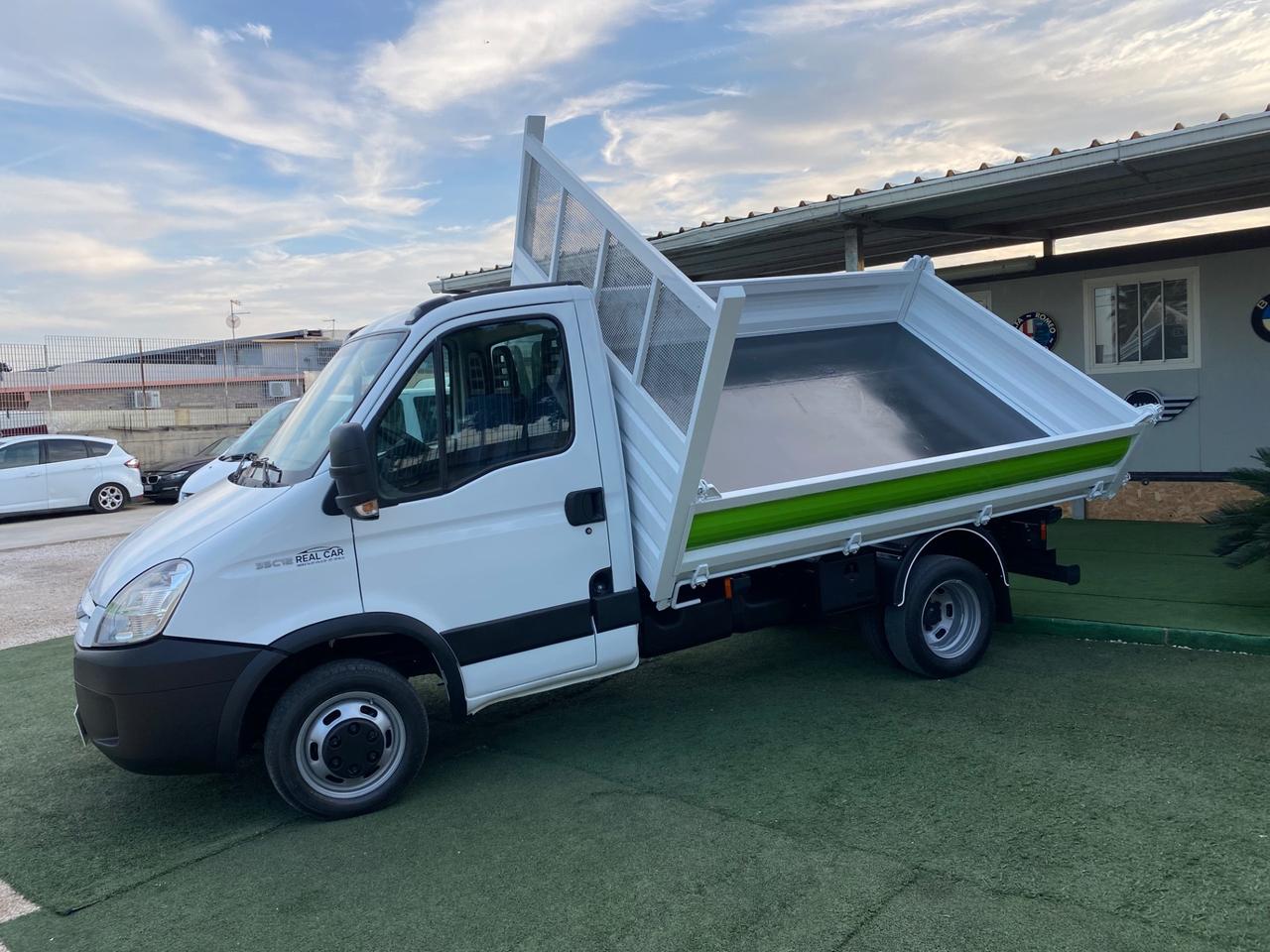 Iveco Daily 35C12 Ribaltabile Trilaterale Clima