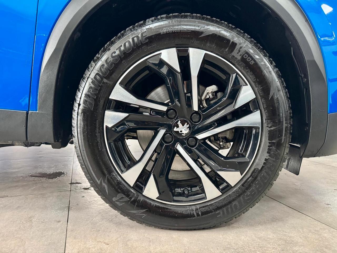 Peugeot 2008 1.5 BlueHDi 130cv EAT8 Allure 2022