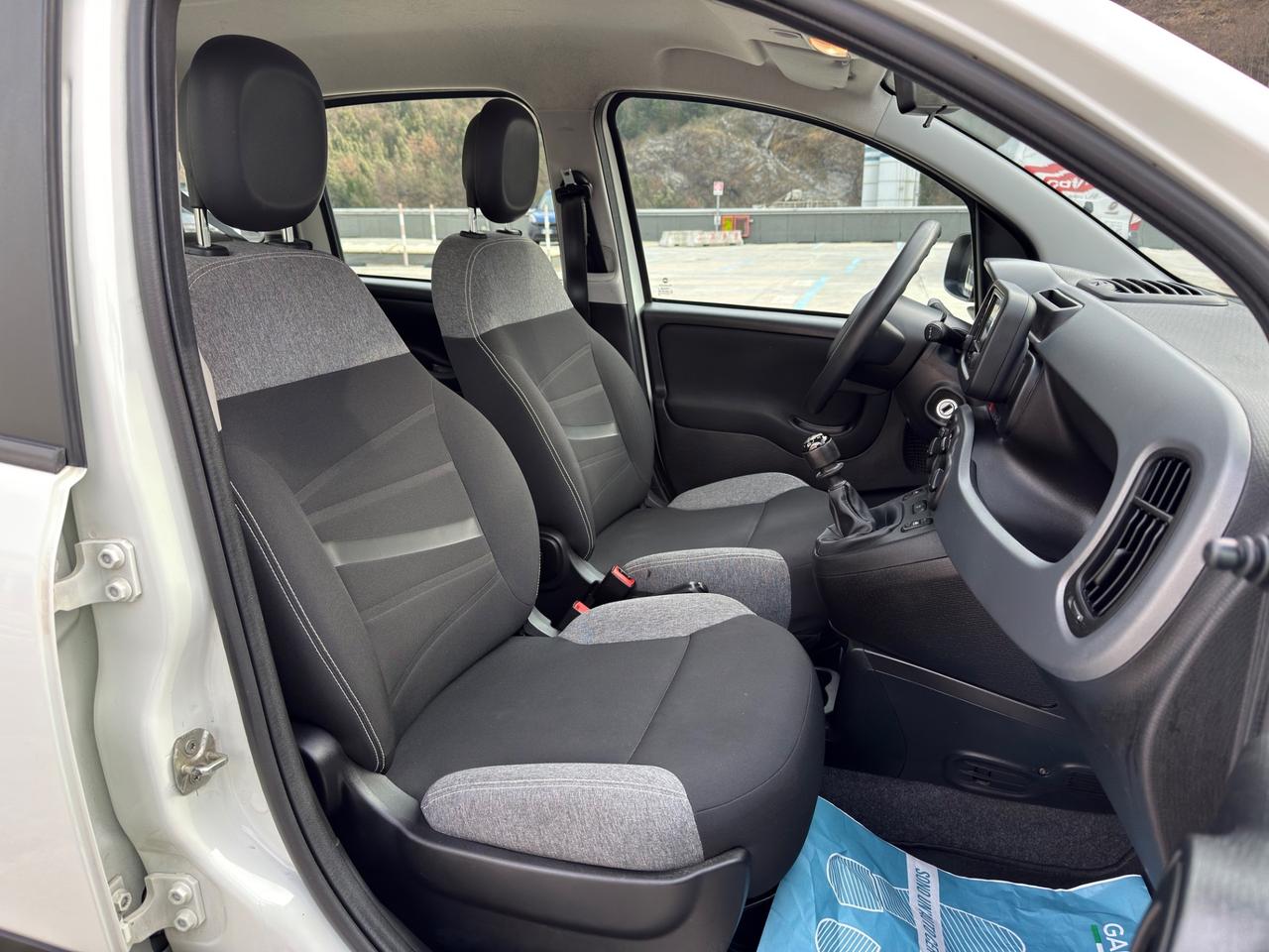 FIAT PANDA 1.0 BENZINA/IBRIDA 70cv PERFETTA